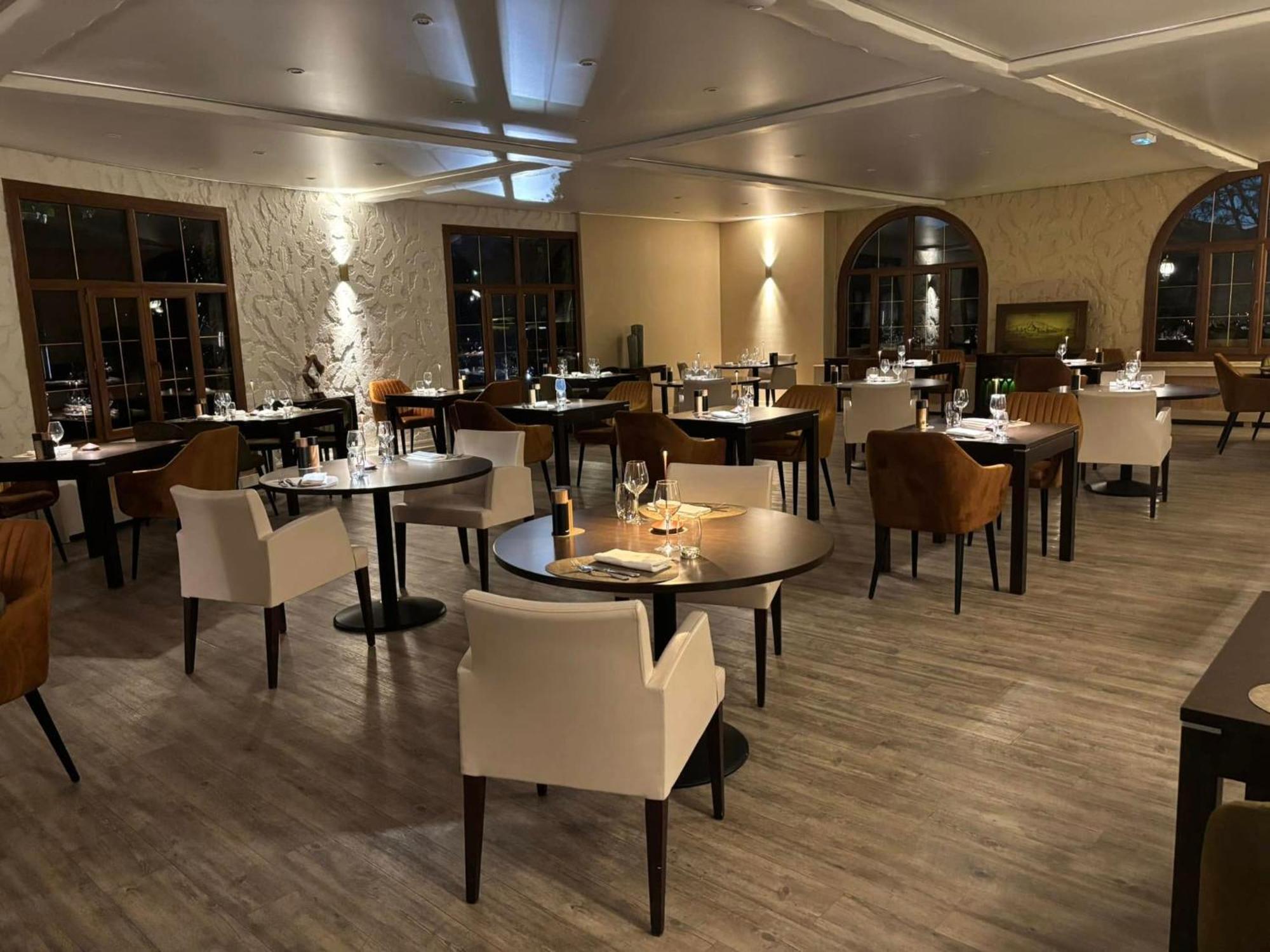 Sure Hotel By Best Western Saint-Quentin Ouest Le Pot D Etain Holnon Dış mekan fotoğraf
