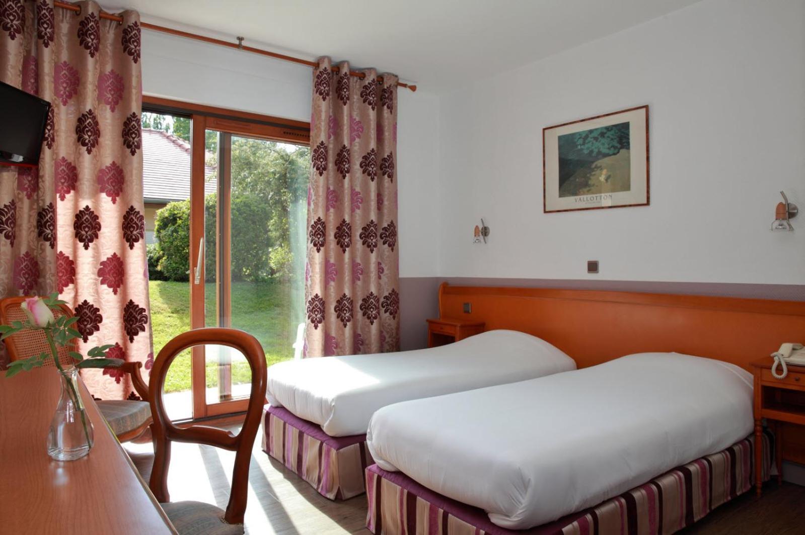 Sure Hotel By Best Western Saint-Quentin Ouest Le Pot D Etain Holnon Dış mekan fotoğraf