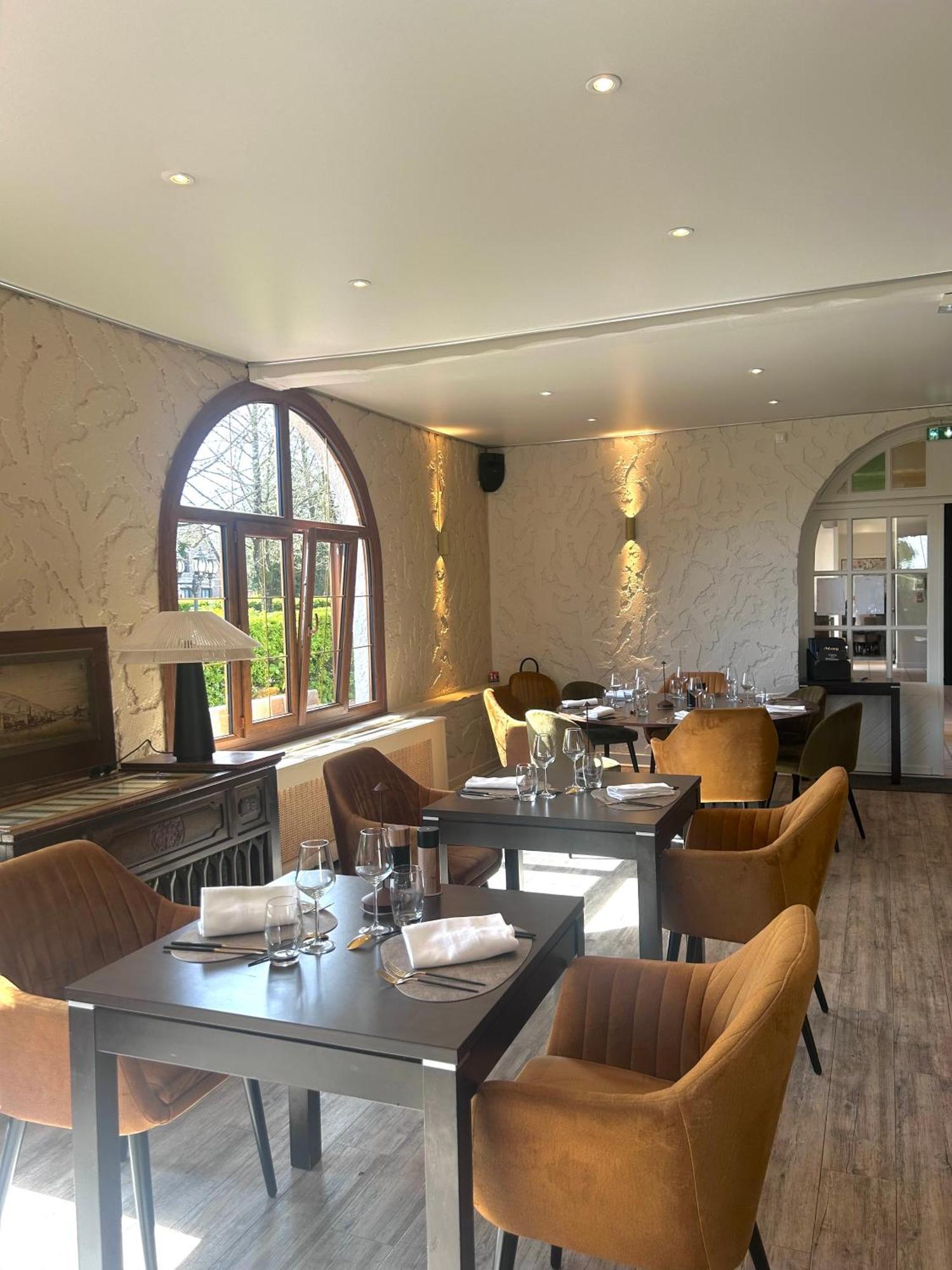 Sure Hotel By Best Western Saint-Quentin Ouest Le Pot D Etain Holnon Dış mekan fotoğraf