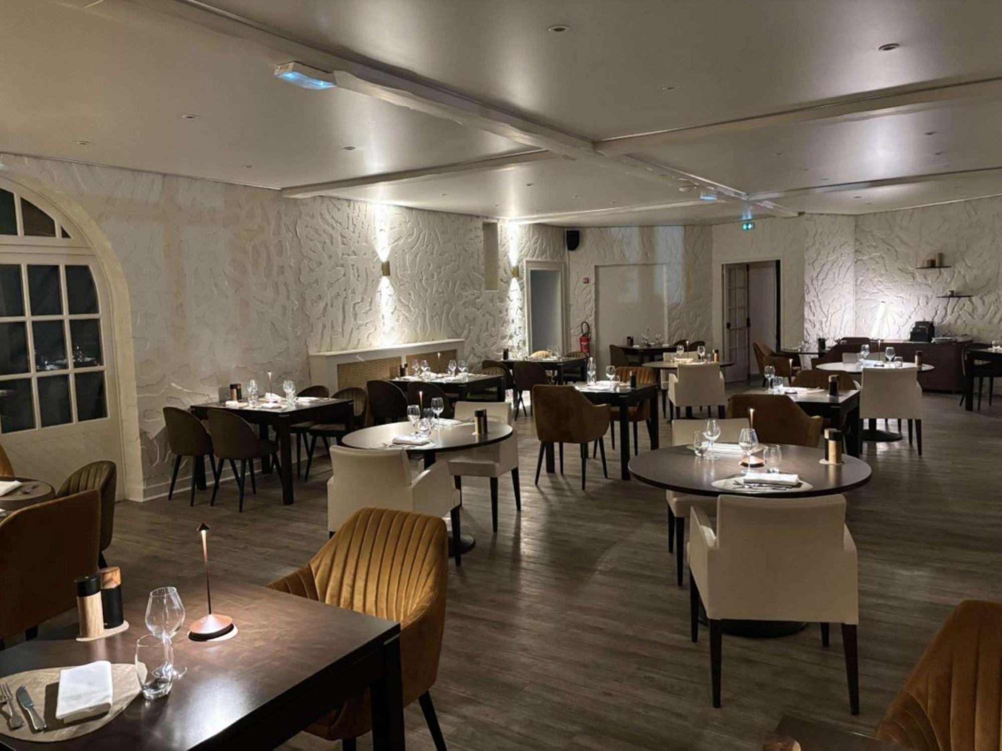 Sure Hotel By Best Western Saint-Quentin Ouest Le Pot D Etain Holnon Dış mekan fotoğraf